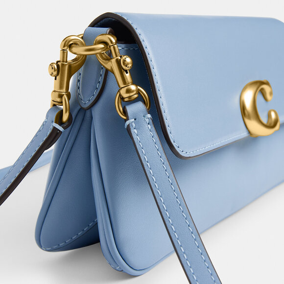 Coach Jet Shoulder Bag Purses - Picture 3 of 14